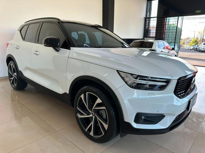VOLVO XC 40 T5 R-DESIGN