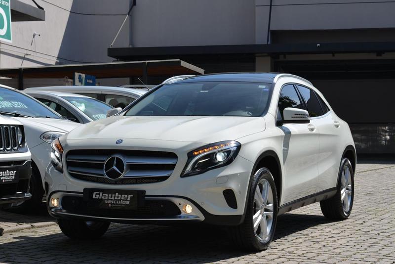 MERCEDES-BENZ GLA200FF