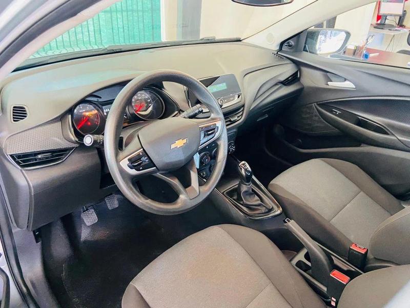 Chevrolet Onix 10mt Hb - foto 9
