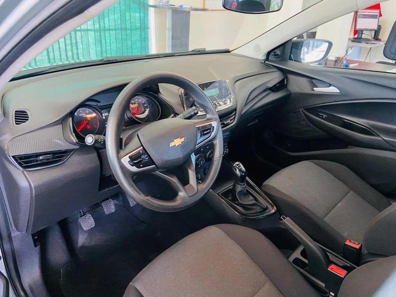 Chevrolet Onix 10mt Hb - foto 8