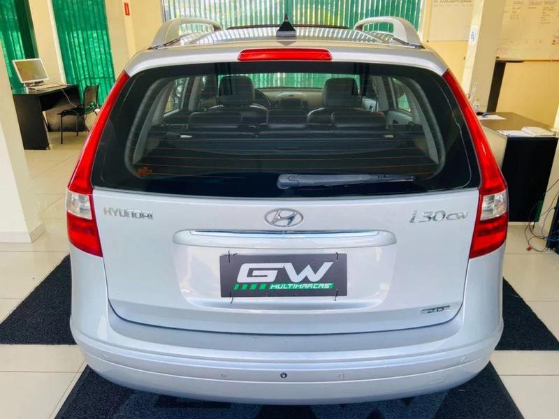 Hyundai i30 Cw 2.0 16V 145cv Automático 5P - foto 6