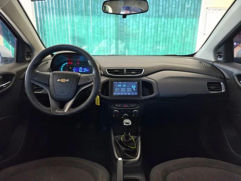 Chevrolet Onix Hatch Ls 1.0 8V Flexpower 5P Mec. - foto 3