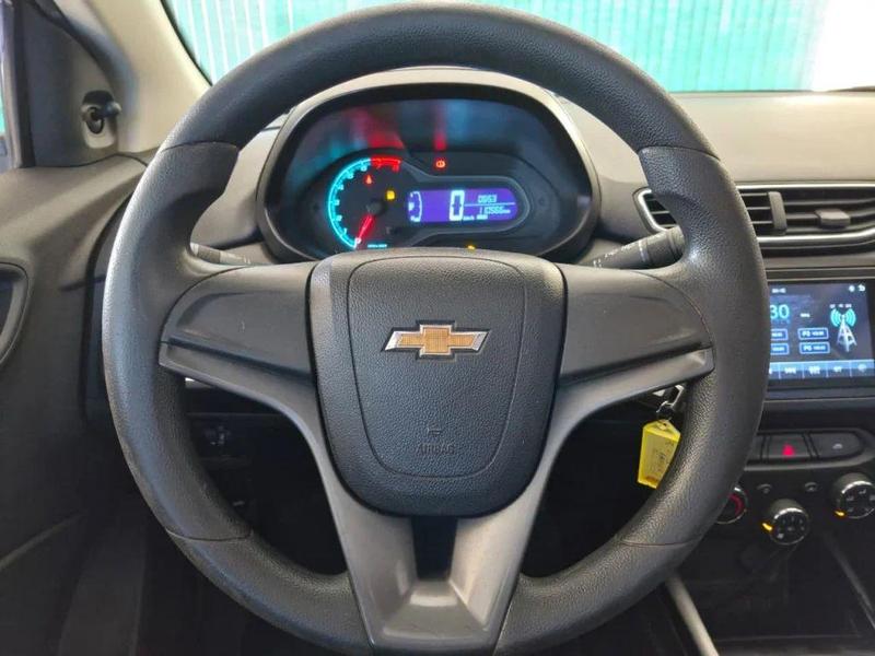 Chevrolet Onix Hatch Ls 1.0 8V Flexpower 5P Mec. - foto 18