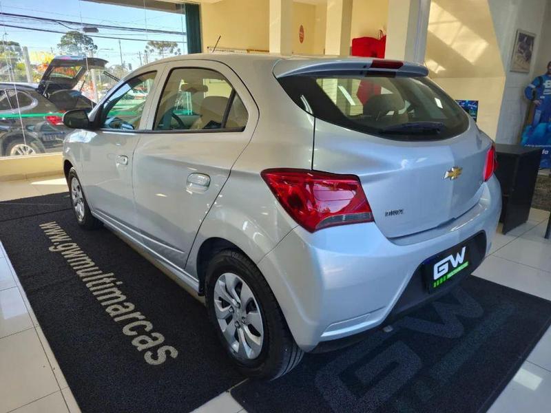 Chevrolet Onix 10mt LT - foto 11