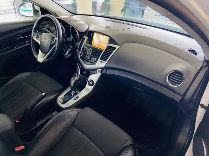 Chevrolet Cruze LT 1.8 16V Flexpower 4P Aut. - foto 4
