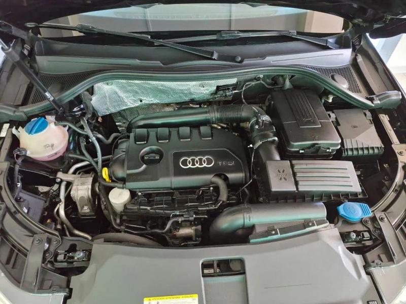 Audi Q3 2.0 TFSI - foto 3