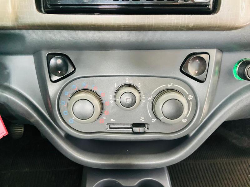 Fiat Uno Vivace 1.0 - foto 11