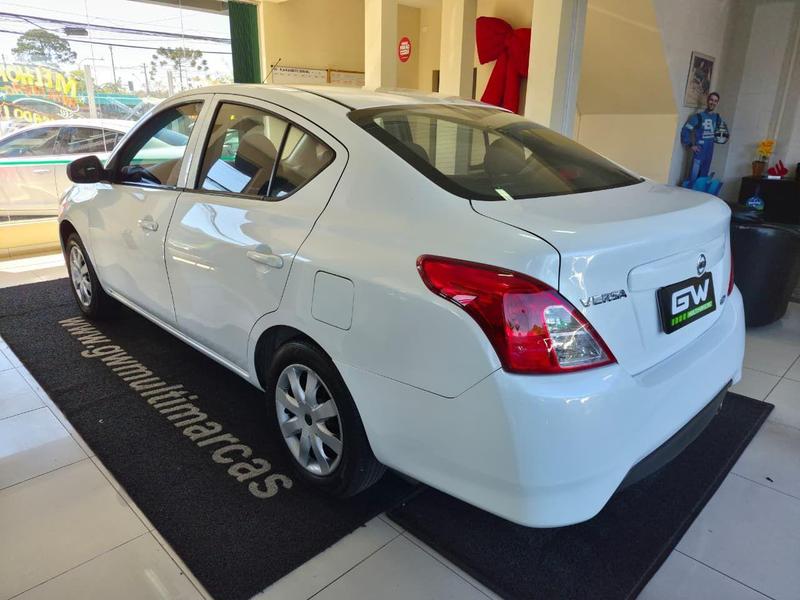 Nissan Versa 1.0 12V Flexstart 4P Mec. - foto 2