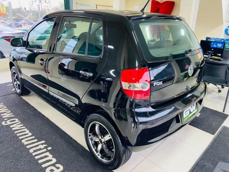 Volkswagen Fox City 1.0mi 1.0mi Total Flex 8V 3P - foto 14