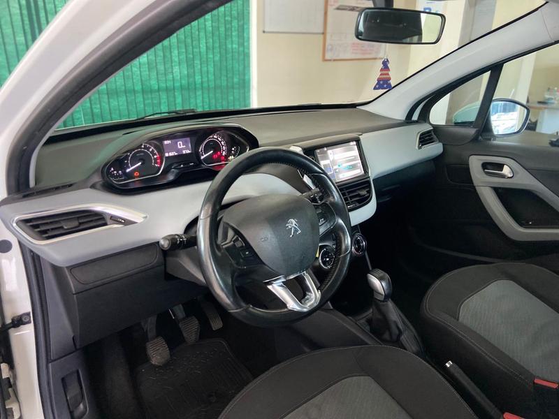 Peugeot 208 Active - foto 10