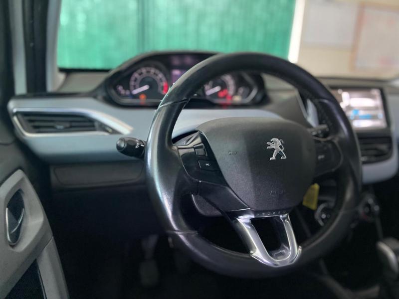 Peugeot 208 Active - foto 11