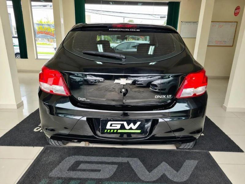 Chevrolet Onix 10mt LT - foto 6