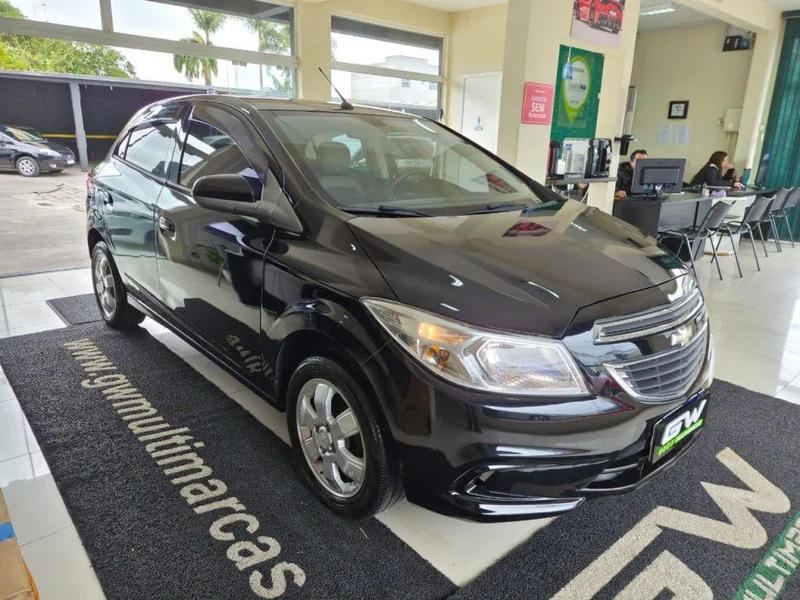 Chevrolet Onix 10mt LT - foto 9