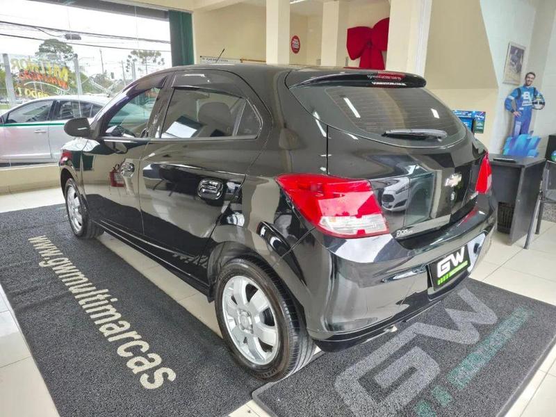 Chevrolet Onix 10mt LT - foto 2