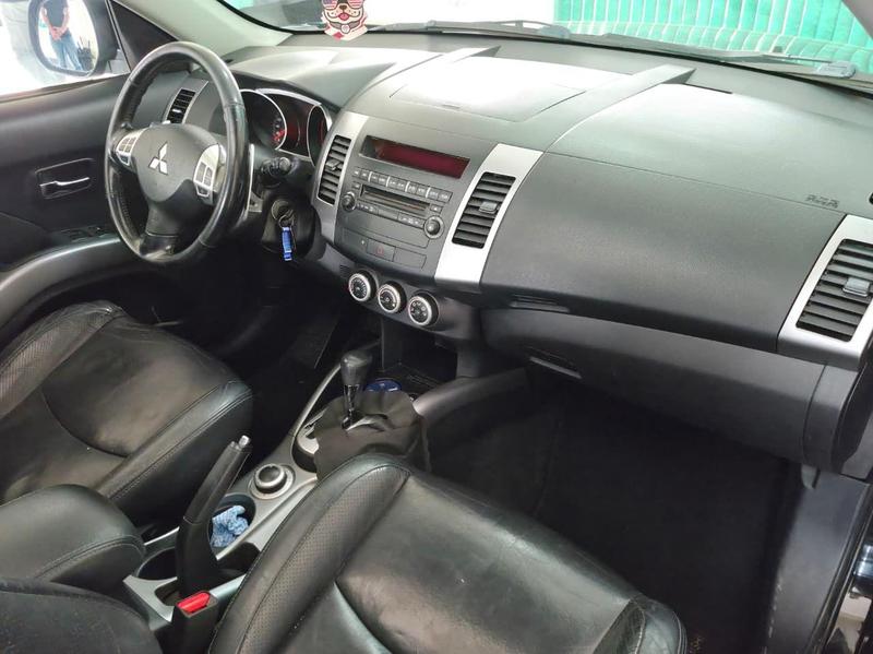 Mitsubishi Outlander 3.0 GT 3.0 V6 Aut. - foto 17