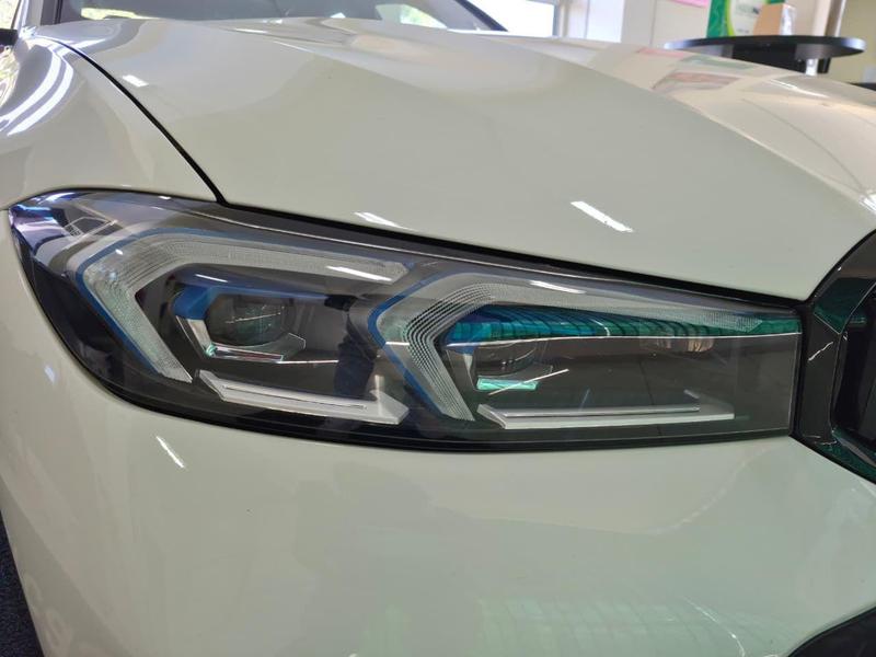 BMW 320i M Sport Flex - foto 13