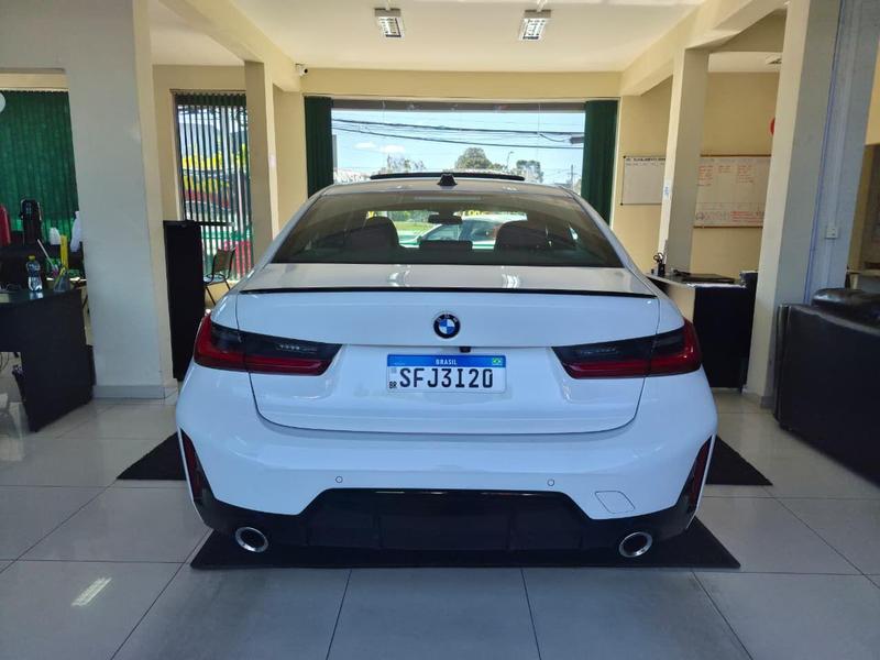 BMW 320i M Sport Flex - foto 6