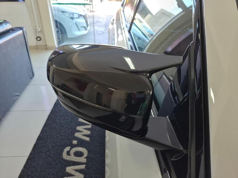 BMW 320i M Sport Flex - foto 18