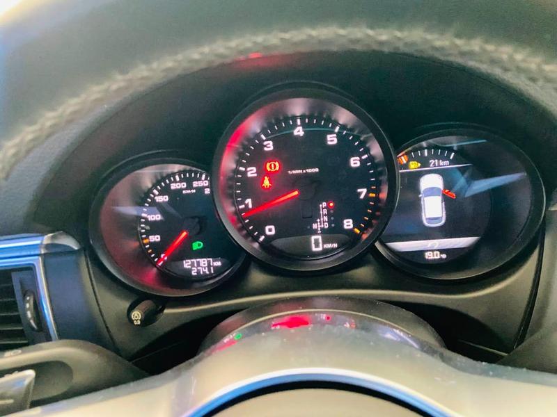 Porsche Macan - foto 3