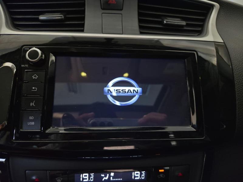 Nissan Sentra 20sl CVT - foto 15