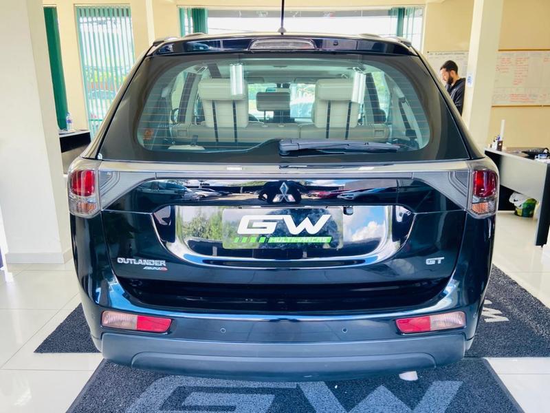 Mitsubishi Outlander 3.0 GT 4X4 V6 24V Gasolina 4P Automático - foto 6