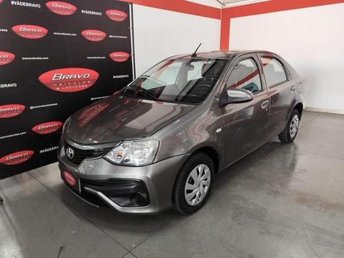TOYOTA ETIOS SD X 15L AT