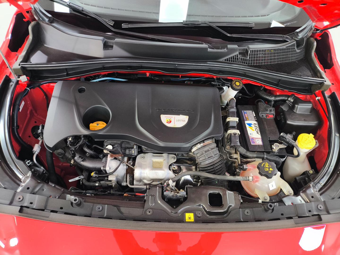 Fiat Fastback Turbo 270 2023, foto 16