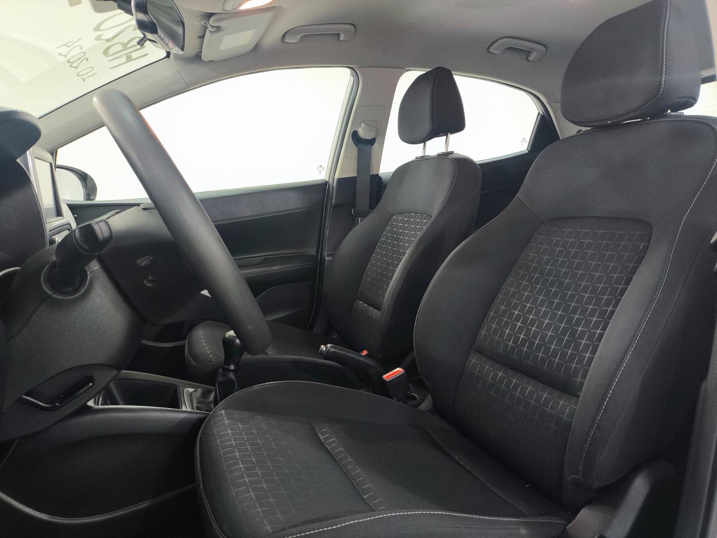 Hyundai HB20 10M Limited 2024, foto 13