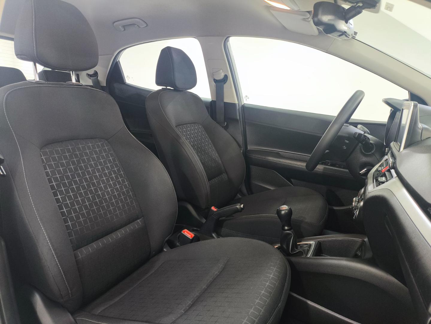 Hyundai HB20 10M Limited 2024, foto 9