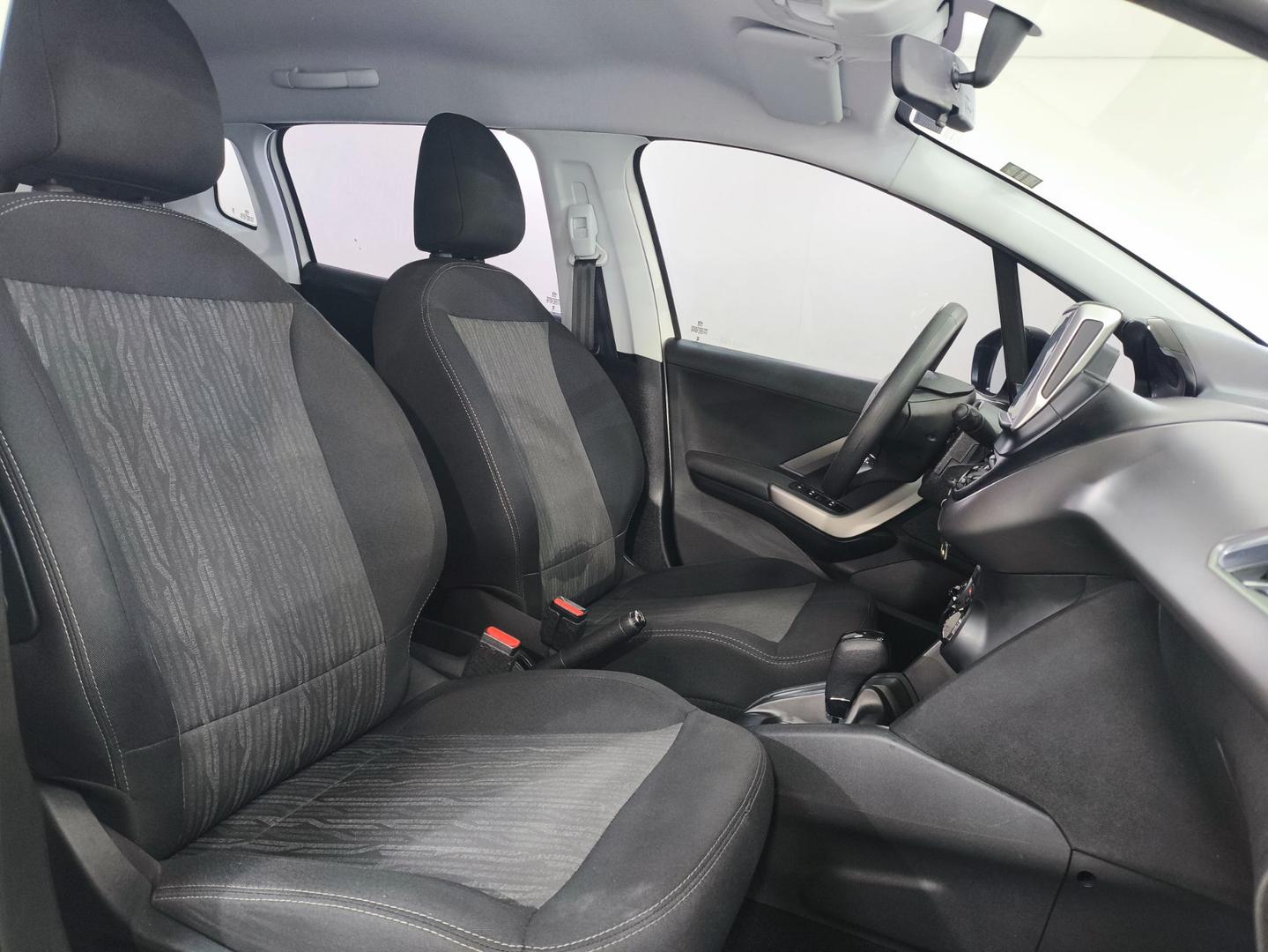 Peugeot 2008 Allure Pk 2024, foto 9