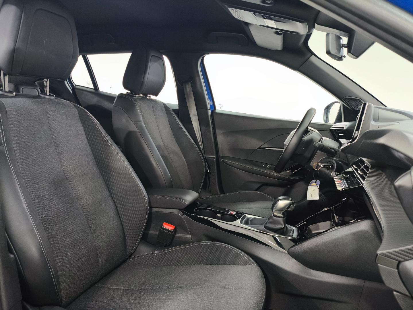 Peugeot 2008 Act T200 2025, foto 9