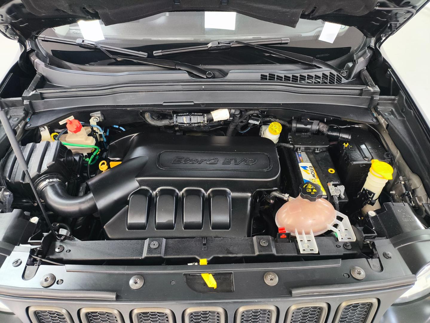 Jeep Renegade Sport AT 2016, foto 16