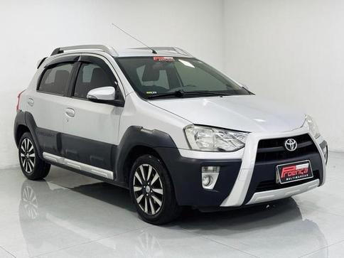 TOYOTA ETIOS HB CROSS