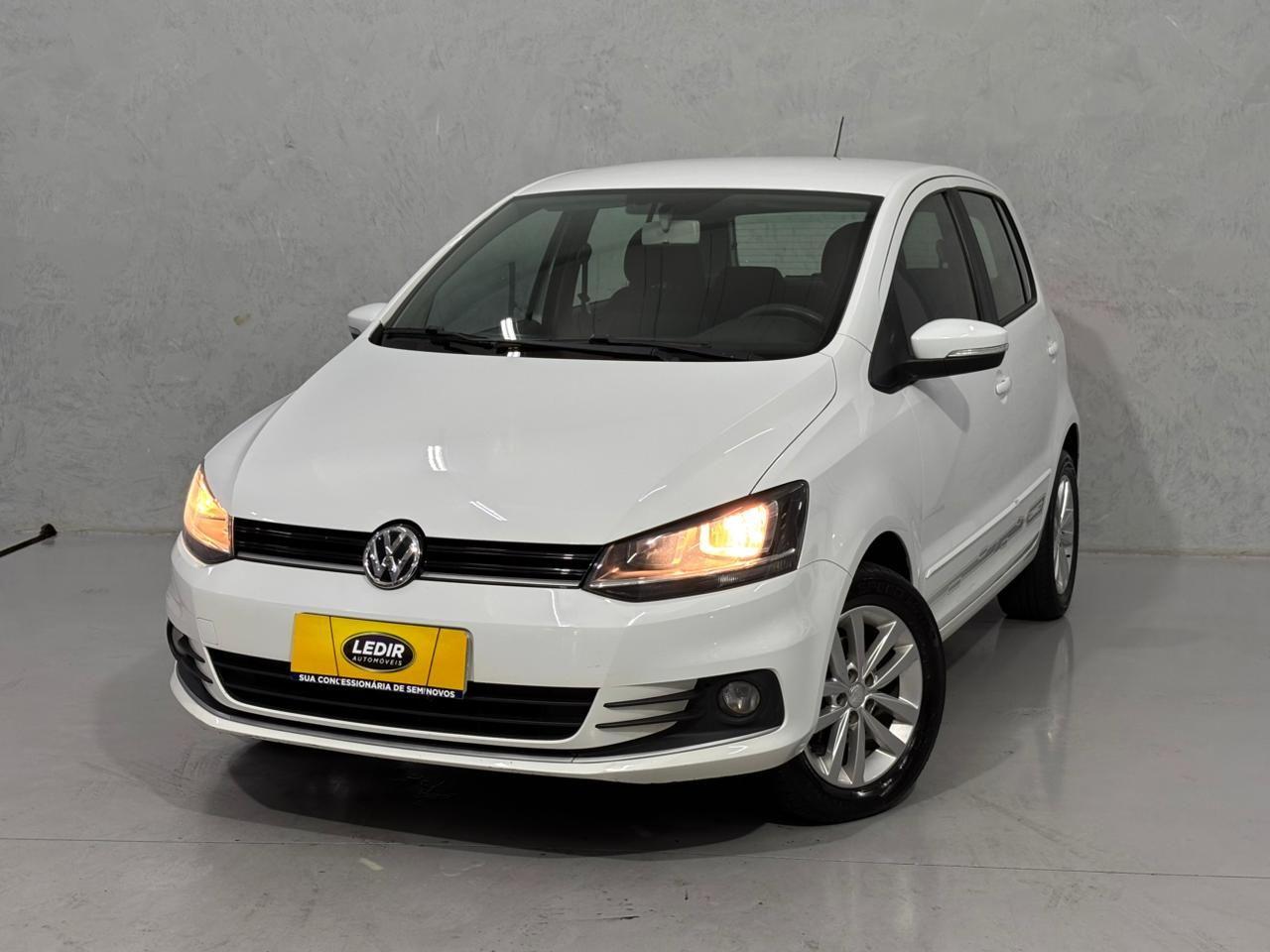volkswagen fox connect mb 2019 - foto 1