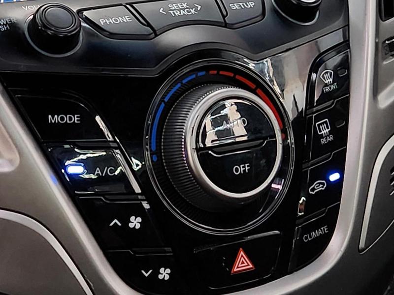 Hyundai Veloster - foto 15