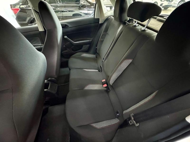 Volkswagen Polo Track 1.0 Flex 12V 5P - foto 11