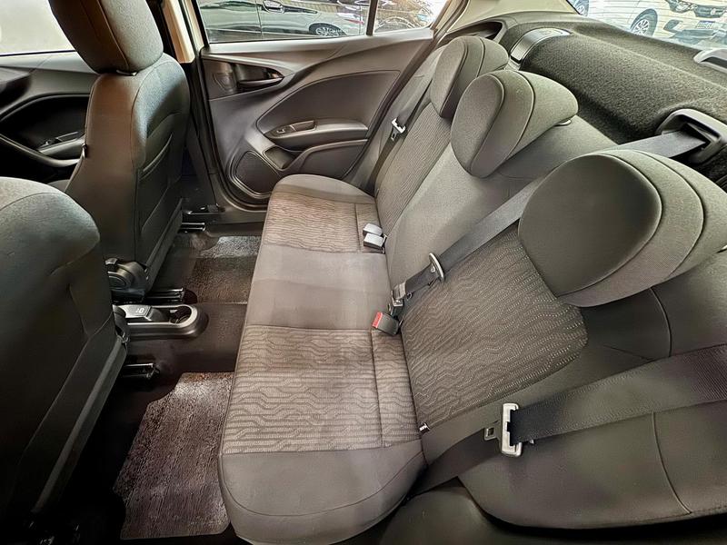 Fiat Cronos Drive 1.0 - foto 12