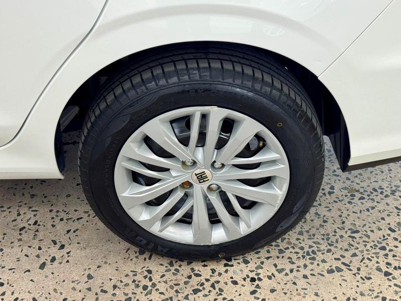 Fiat Cronos Drive 1.0 - foto 7