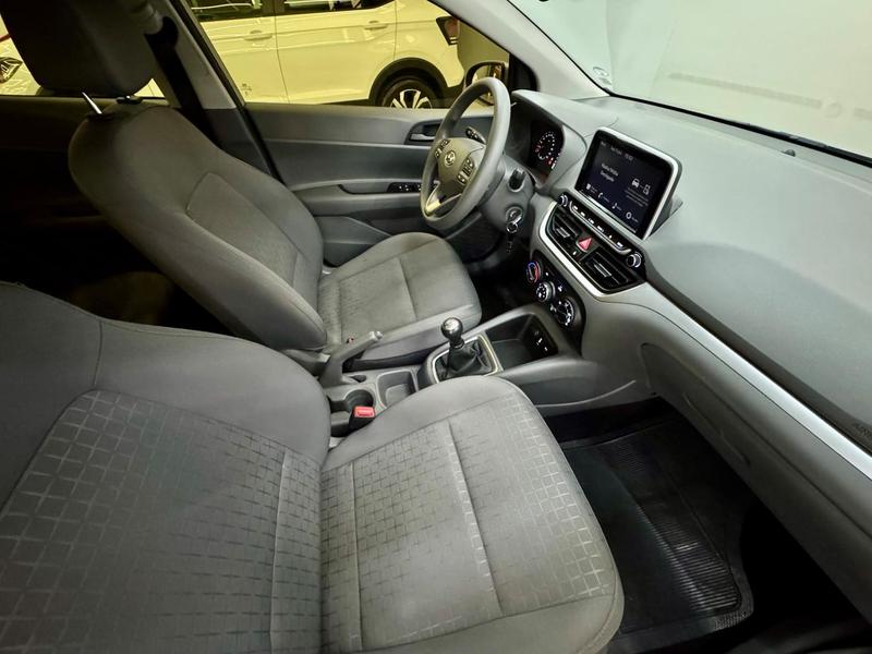 Hyundai HB20S 1.0 Confort Plus 12V Flex 4P Manual - foto 13