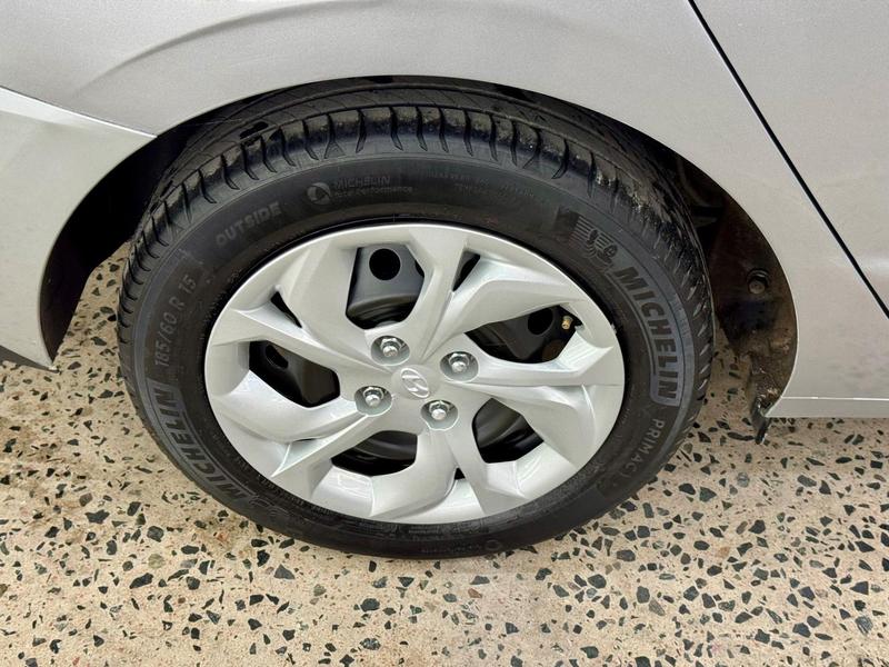 Hyundai HB20S 1.0 Confort Plus 12V Flex 4P Manual - foto 7