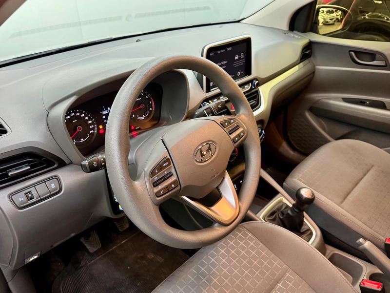 Hyundai HB20S 1.0 Confort Plus 12V Flex 4P Manual - foto 8