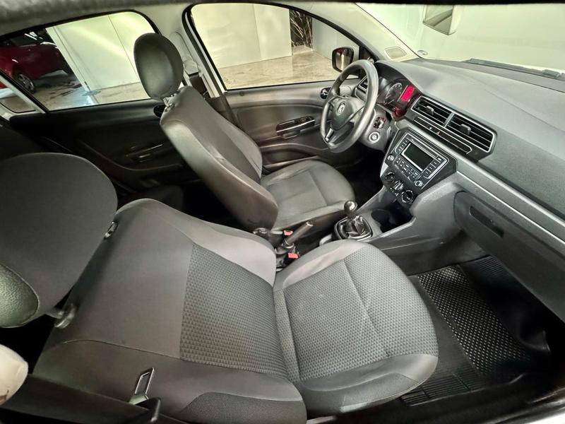 Volkswagen Voyage MPI - foto 13