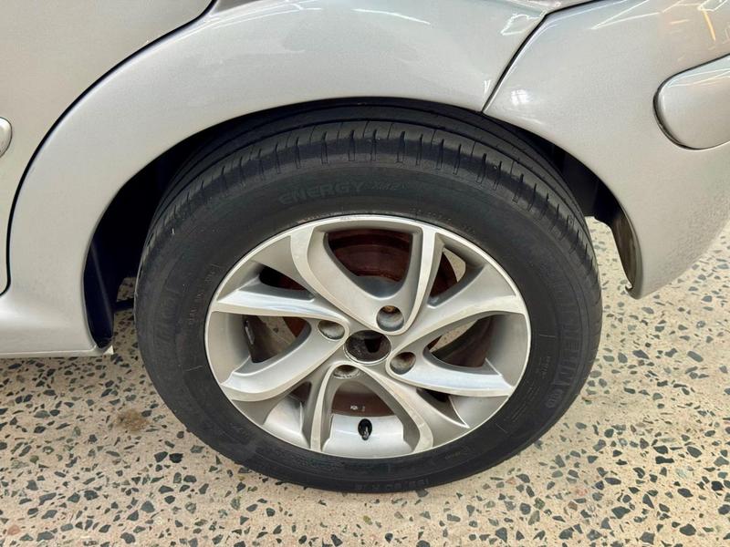 Citroën C3 Glx 1.4 Glx Sonora 1.4 Flex 8V 5P - foto 7