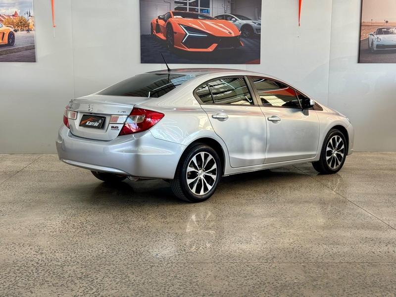 Honda Civic Sedan Lxs 1.8 1.8 Flex 16V Aut. 4P - foto 4