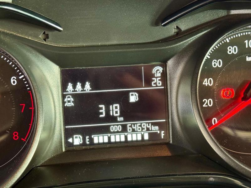 Chevrolet Onix 10mt Hb - foto 7