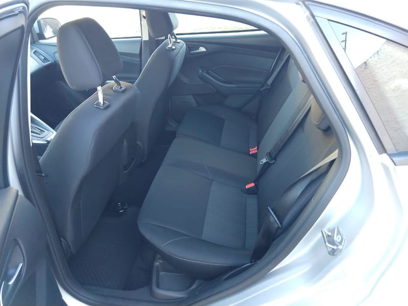 Ford Focus Fastback Se 2.0 Flex Automático - foto 10