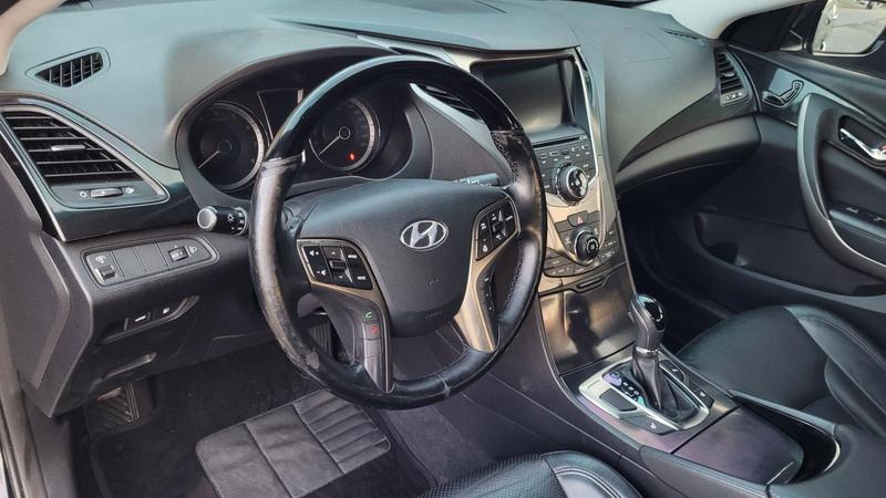 Hyundai Azera 3.0 V6 - foto 13