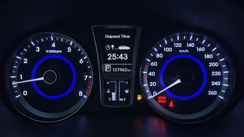 Hyundai Azera 3.0 V6 - foto 14