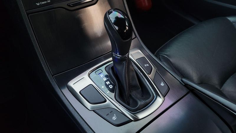 Hyundai Azera 3.0 V6 - foto 17