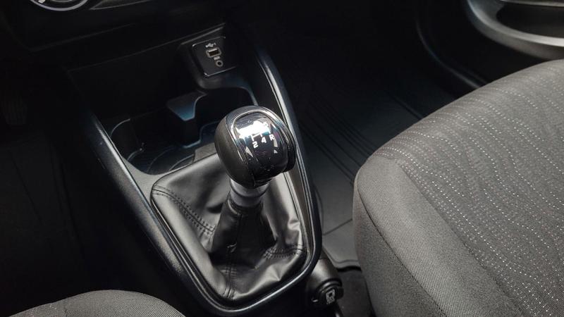 Fiat Cronos 13 8V Flex - foto 14